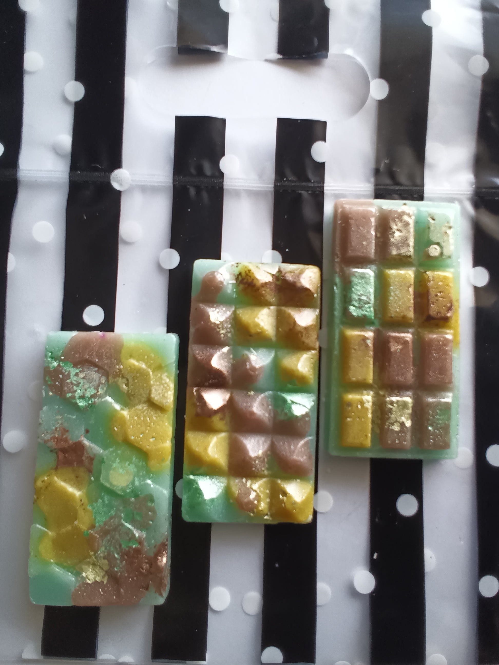 Hand Crafted waxmelts by Craft in the Diamond