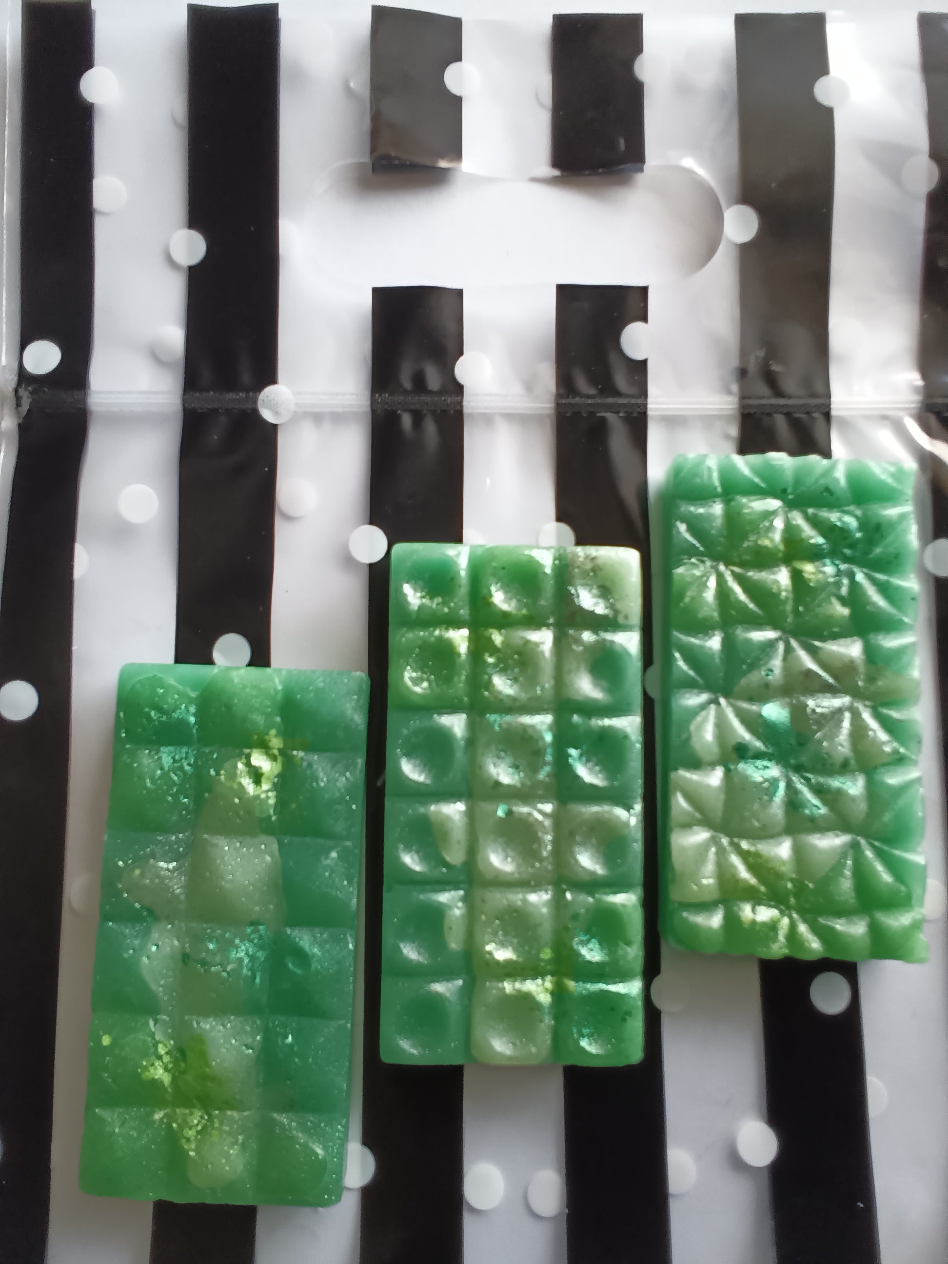 Love them green colors has the tree color look. Check it out in Craftinthediamond.shop